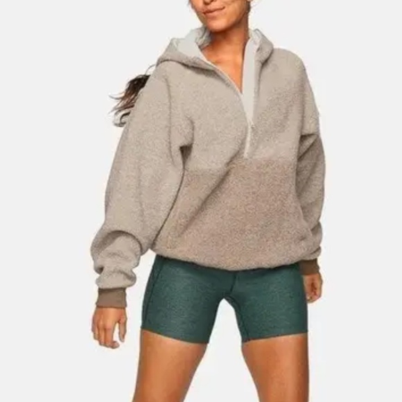 Outdoor Voices Megafleece 1/2 Zip Hoodie - Picture 2 of 7